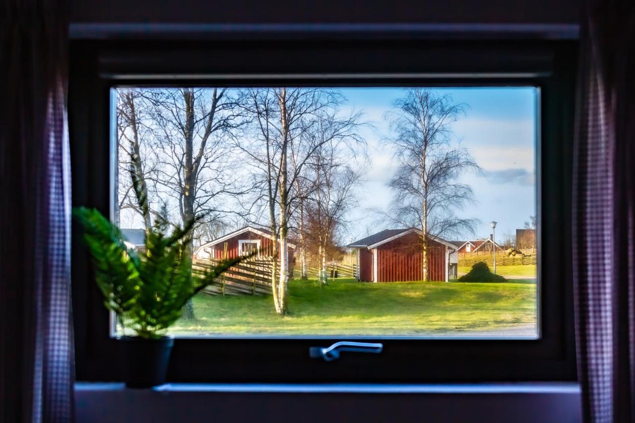 Rödlix Vandrarhem&Camping Tvååker Exteriör bild